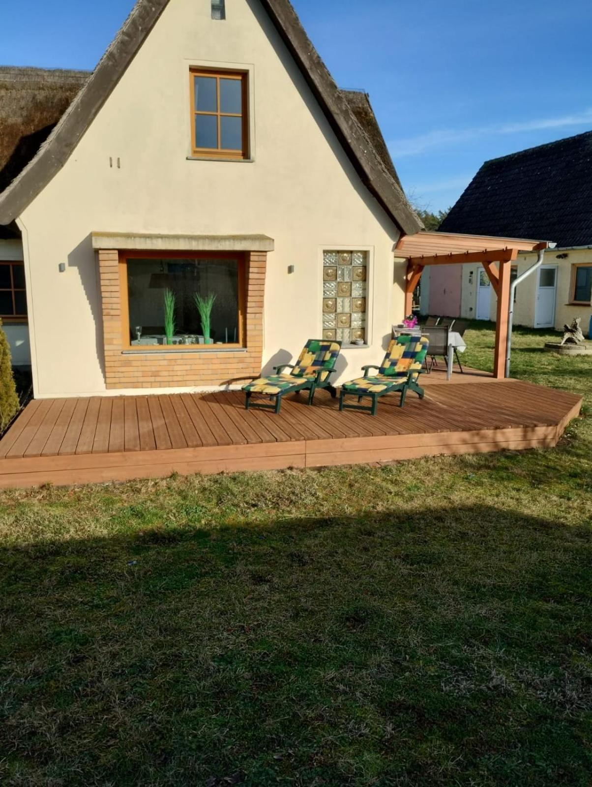 Huus Am Darss Villa Fuhlendorf  Exteriör bild